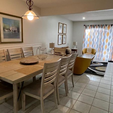 Spacious, Cozy Villa W/Parking In Coligny Villas Hilton Head Island Dış mekan fotoğraf