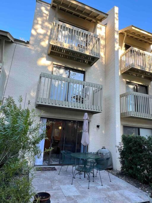 Spacious, Cozy Villa W/Parking In Coligny Villas Hilton Head Island Dış mekan fotoğraf