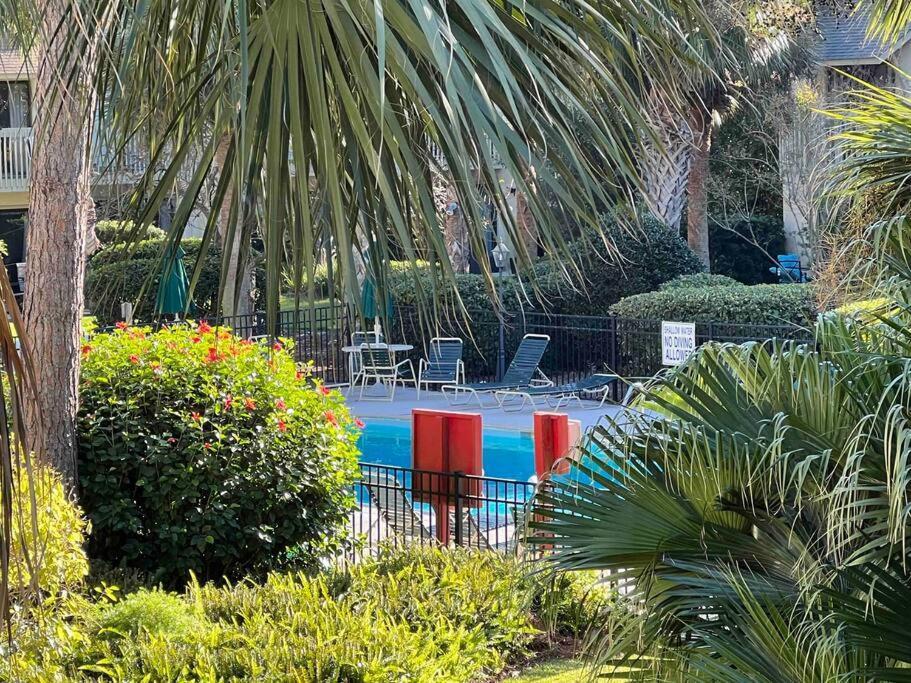 Spacious, Cozy Villa W/Parking In Coligny Villas Hilton Head Island Dış mekan fotoğraf