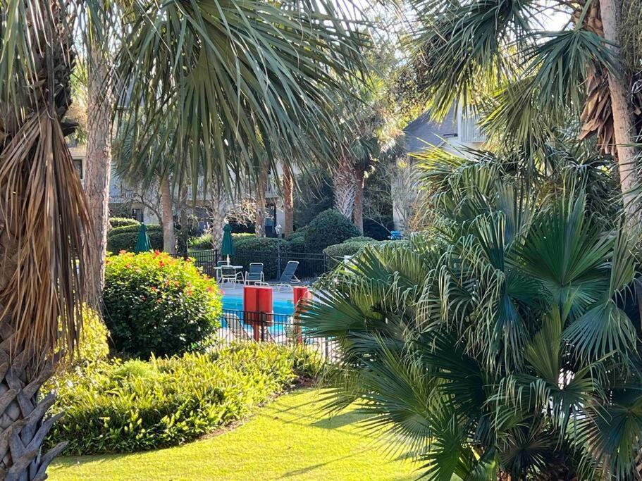 Spacious, Cozy Villa W/Parking In Coligny Villas Hilton Head Island Dış mekan fotoğraf