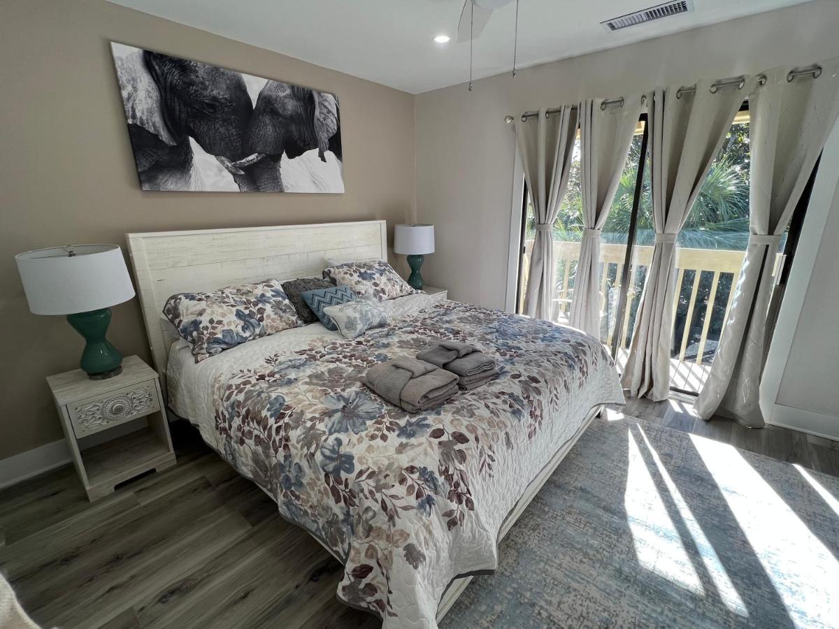 Spacious, Cozy Villa W/Parking In Coligny Villas Hilton Head Island Dış mekan fotoğraf