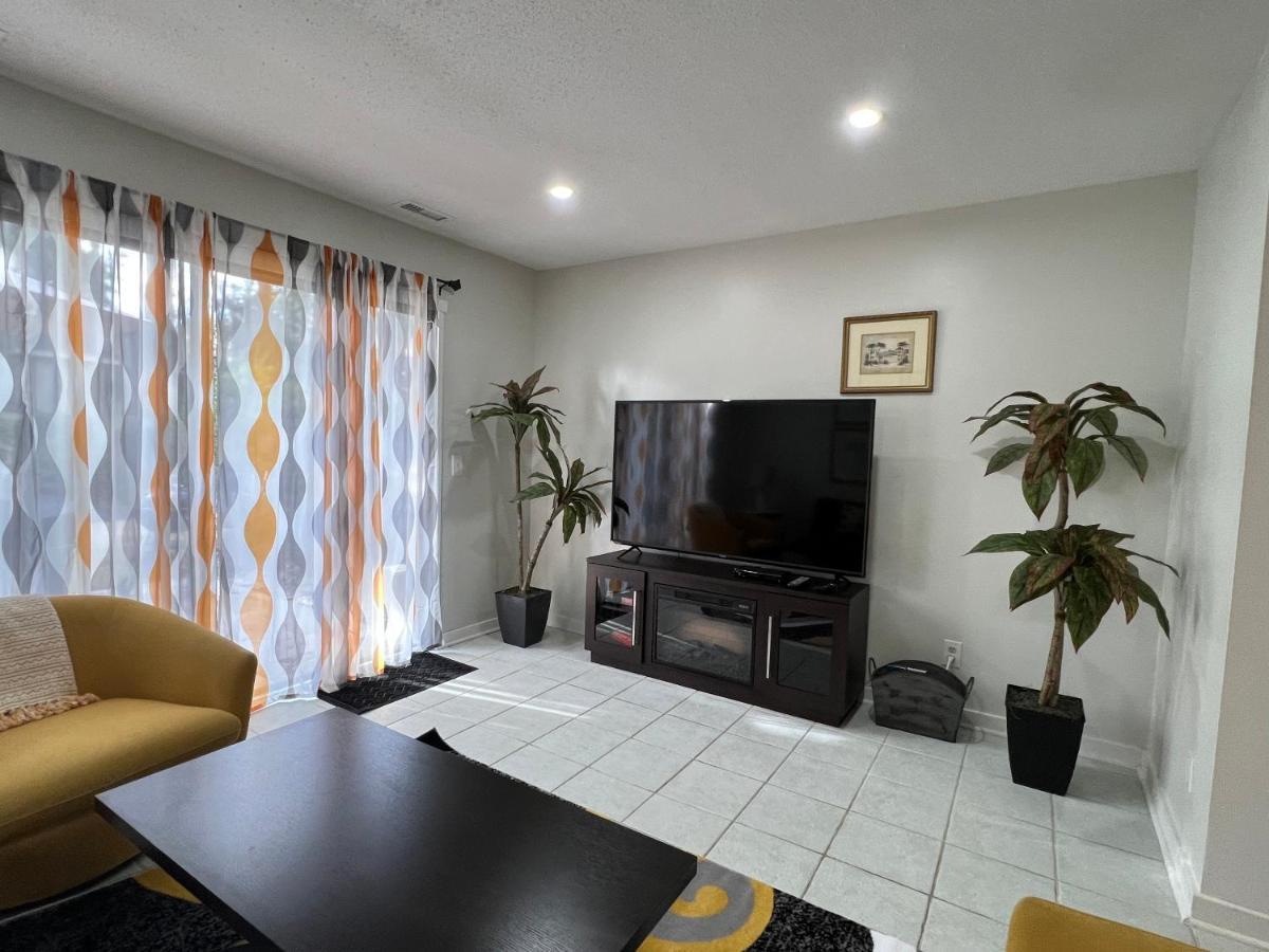 Spacious, Cozy Villa W/Parking In Coligny Villas Hilton Head Island Dış mekan fotoğraf